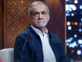 Pezeşkiyan’dan Trump’ın İddialarına Yanıt: Hepimiz Devrimciyiz