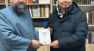 Japon Akademisyen Mardin’de Medrese Eğitimi Araştırıyor