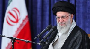 İran Devlet Medyası: Dini Lider Hamaney Öldürüldü