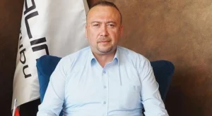 Uşak Belediye Başkanı Özkan Yalım Rüşvet Soruşturmasında Gözaltına Alındı: 3 İlde Operasyon