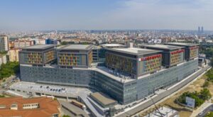 Okmeydanı Eğitim ve Araştırma Hastanesi’nde Nitelikli Dolandırıcılık Operasyonu