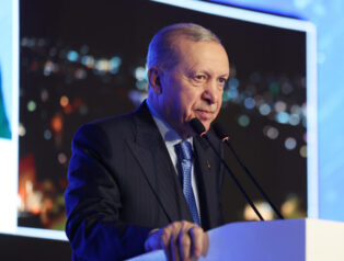 Cumhurbaşkanı Erdoğan Hamdi Ulukaya’yı Külliyede Kabul Etti