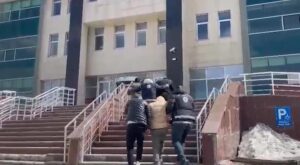 Kars’ta Göçmen Kaçakçılığı Operasyonu: 4 Şüpheli Tutuklandı
