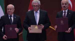 Türkiye, Suriye ve Ürdün Arasında Tarihi Ulaştırma Mutabakatı: “Bölge Refah Havzası Olacak”