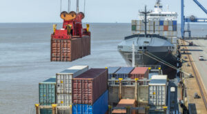 TÜİK Nisan Ayı Dış Ticaret İstatistiklerini Açıkladı: İhracat Yüzde 22,3 Artarken Dış Ticaret Açığı Geriledi