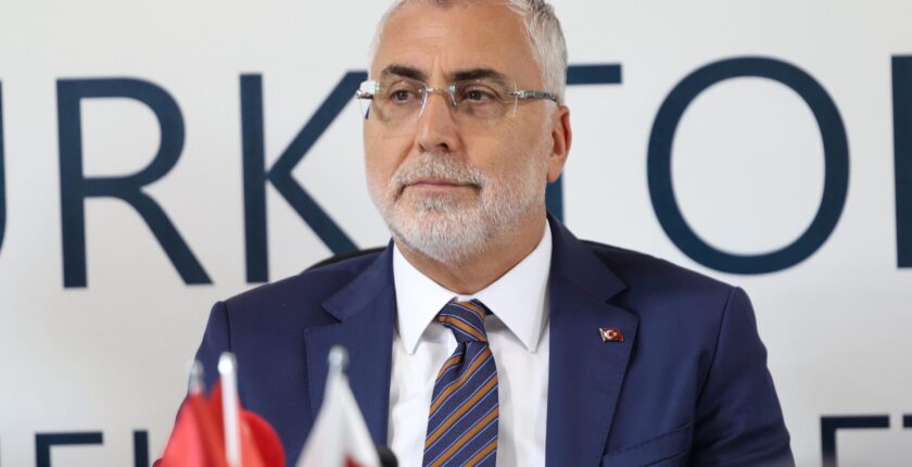 Çalışma Ve Sosyal Güvenlik Bakanı Işıkhan: Yurt Dışındaki Vatandaşlarımızın Başvuruları İçin Kanuni Düzenleme Yolda