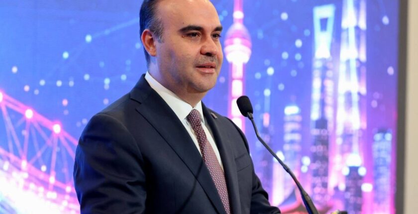 Bakan Kacır, Uluslararası Sıfır Atık Forumu’nda Kritik Görüşmeler Gerçekleştirdi