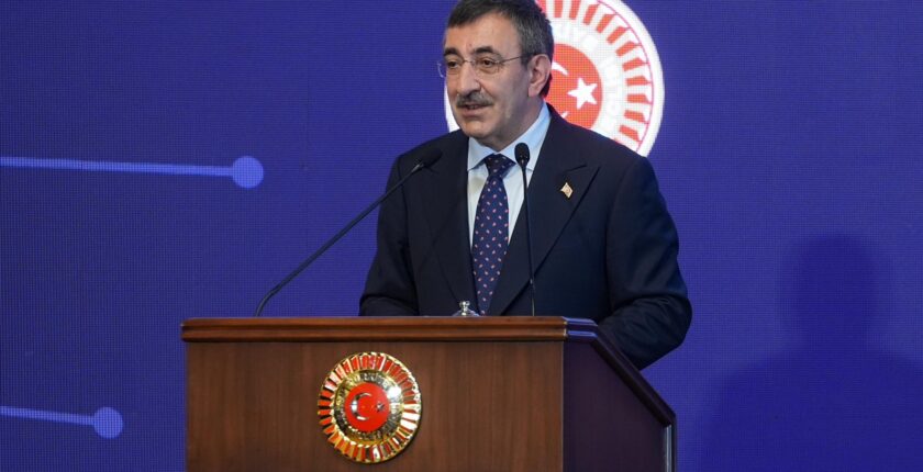 Cumhurbaşkanı Yardımcısı Cevdet Yılmaz’dan Şampiyon KKTC A Milli Futbol Takımı’na Tebrik